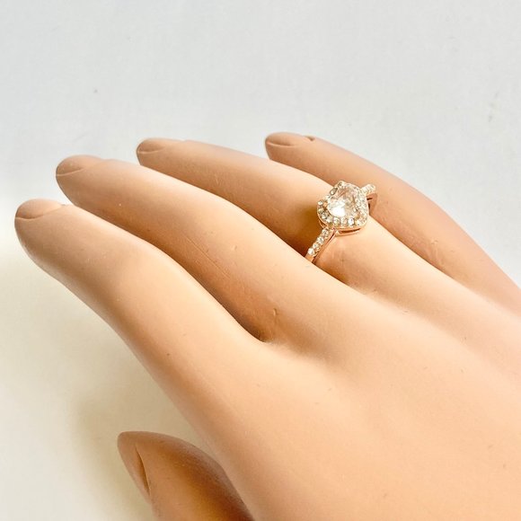 Cubic Zirconia Heart Cocktail Ring Size 9 Gold Tone Plated Solitaire - Picture 7 of 10